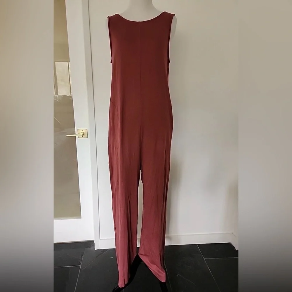 Fabletics Grace Relaxed Jumpsuit - Picture 4 of 13